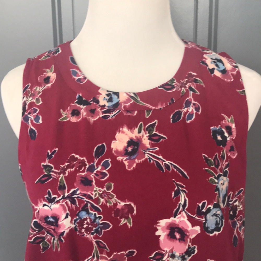 Floral sleeveless romper NWT SZ L - Picture 2 of 5